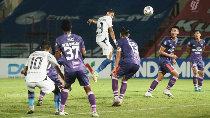 Kinerja Wasit Liga 1 Kembali Jadi Sorotan, Pelatih Persita Singgung Kartu Kuning Saat Jadi Pemain